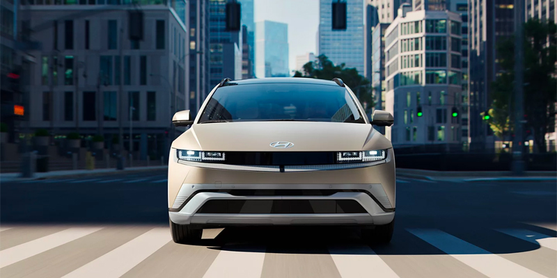 Hyundai IONIQ 5 in city