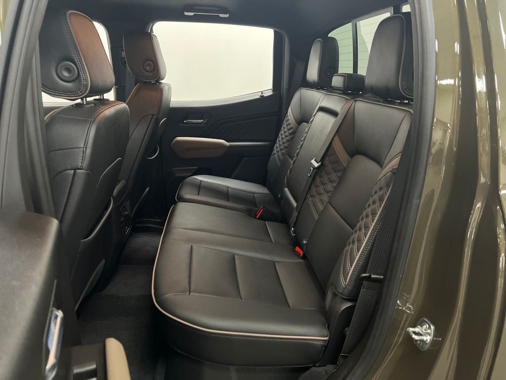 2025 GMC Canyon Denali