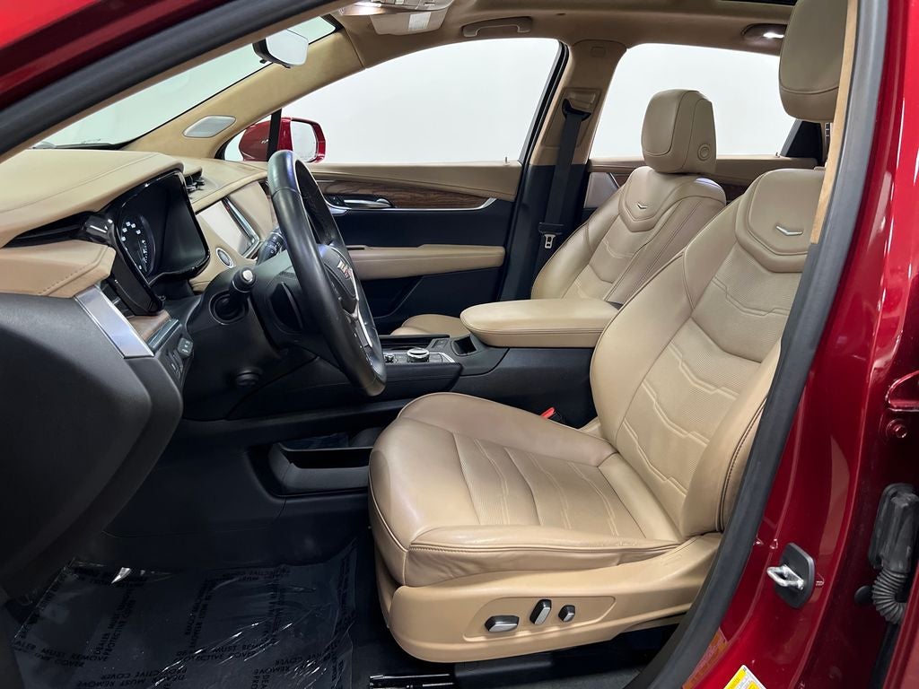 2020 Cadillac XT5 Premium Luxury