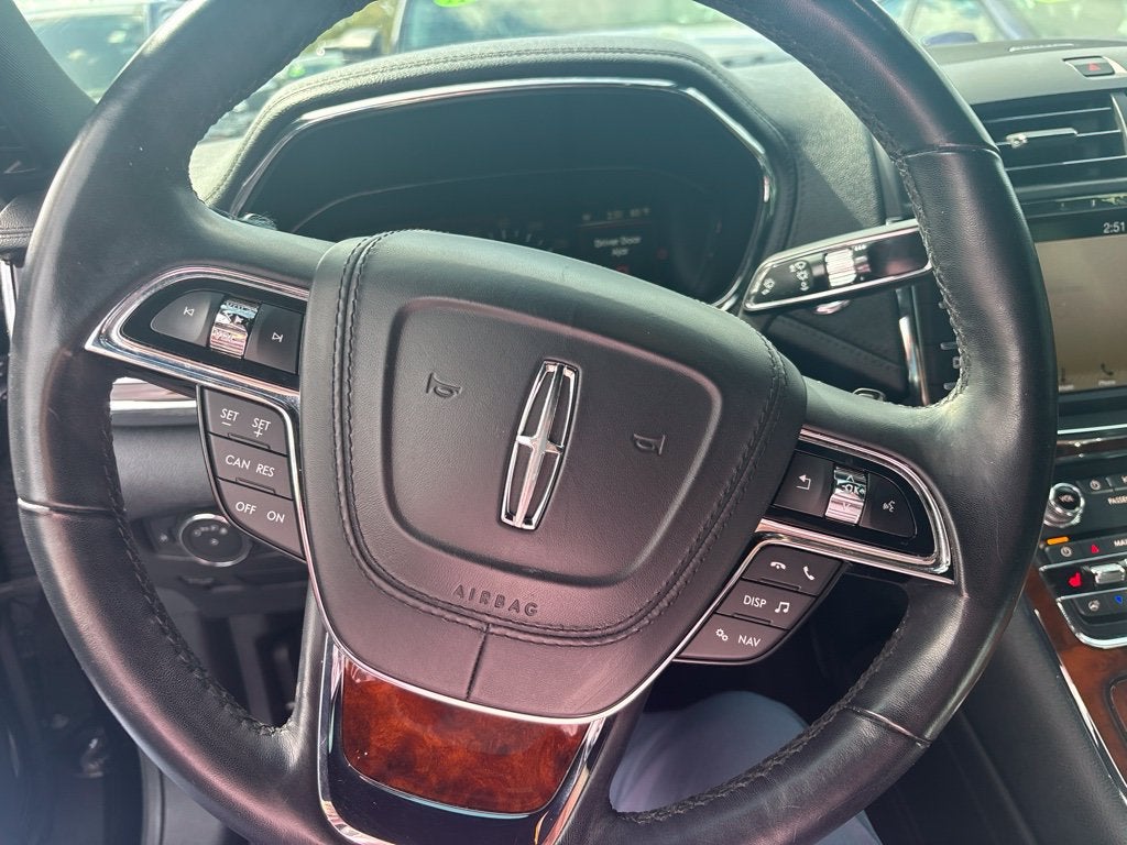 2018 Lincoln Continental Select
