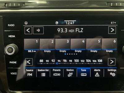 2023 Volkswagen Tiguan 2.0T SE R-Line Black