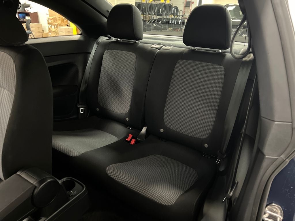 2019 Volkswagen Beetle 2.0T S