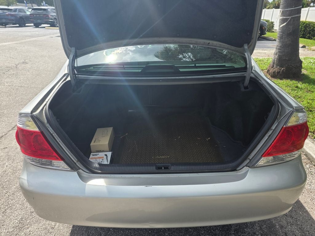 2005 Toyota Camry XLE