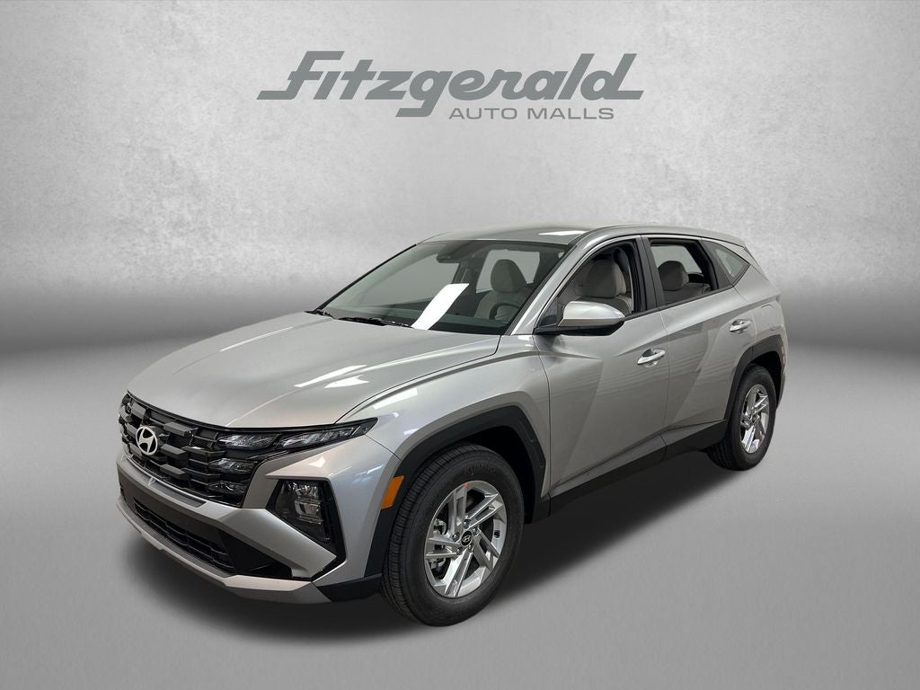 2026 Hyundai TUCSON SE