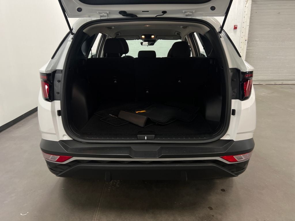 2024 Hyundai TUCSON SE