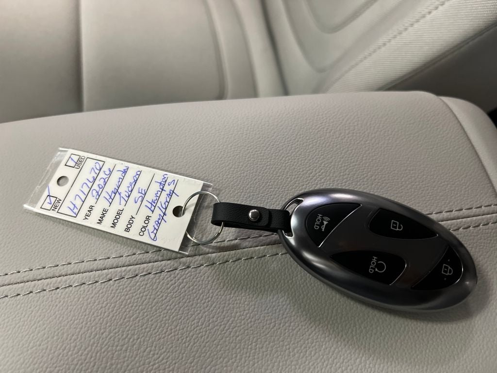 2026 Hyundai TUCSON SE