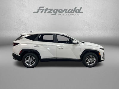 2026 Hyundai TUCSON SE