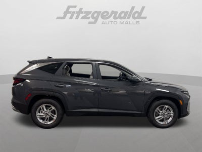 2026 Hyundai TUCSON SE
