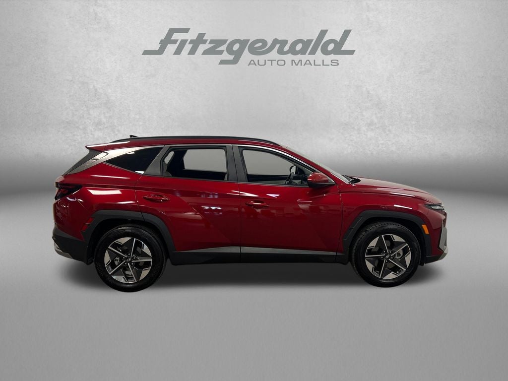 2025 Hyundai TUCSON SEL