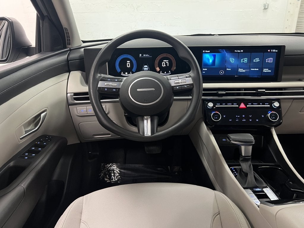 2025 Hyundai TUCSON SEL