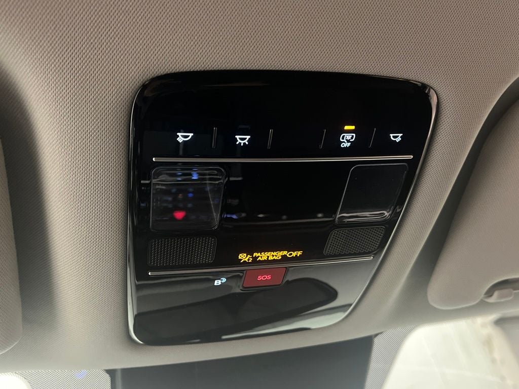 2025 Hyundai SANTA FE SE