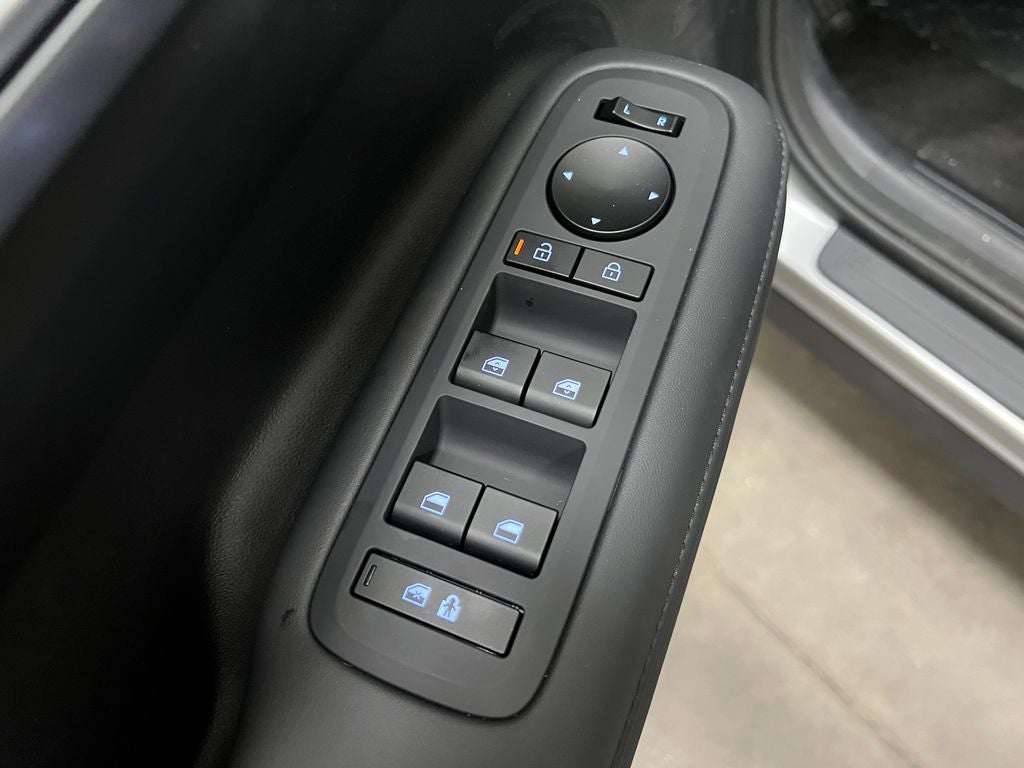 2027 Hyundai SANTA FE SEL