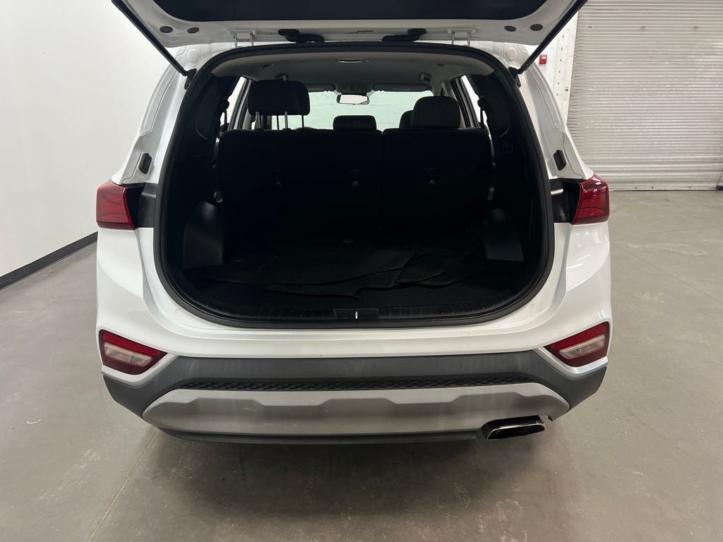 2019 Hyundai SANTA FE SE