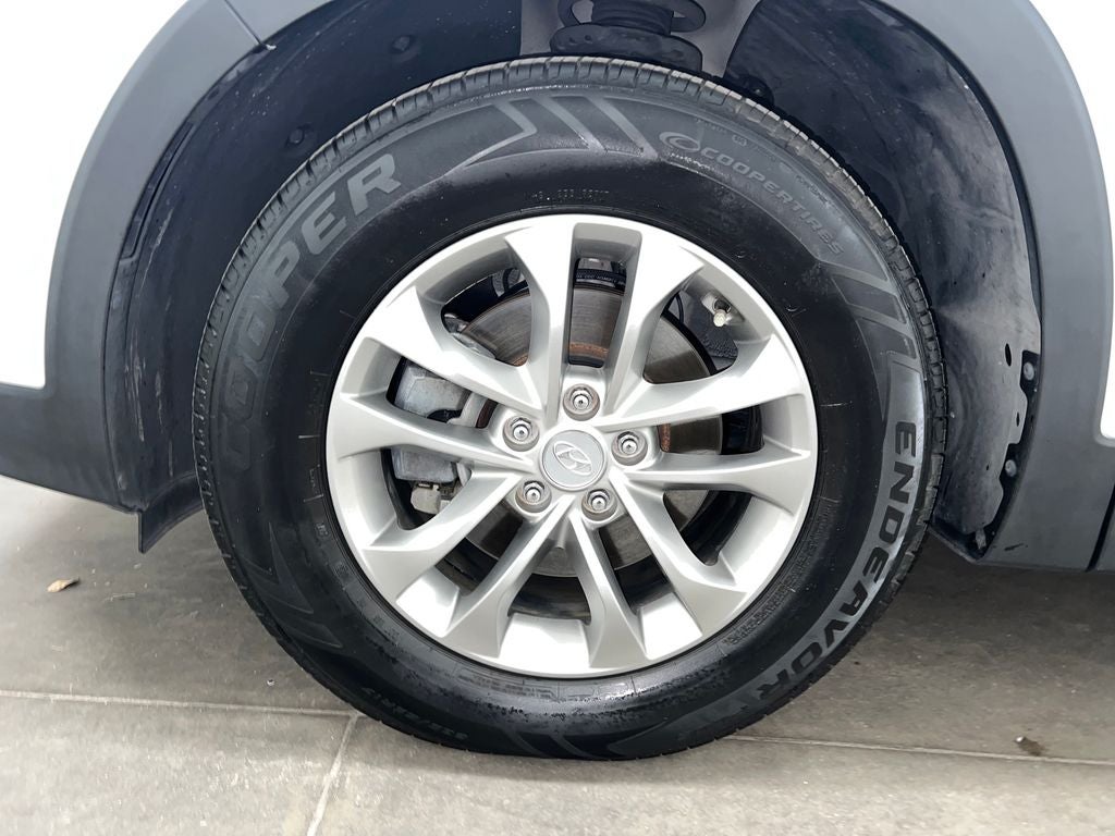 2019 Hyundai SANTA FE SE