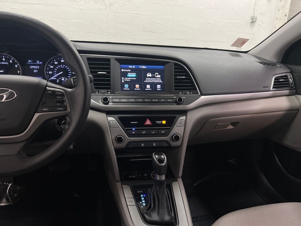 2018 Hyundai ELANTRA SE