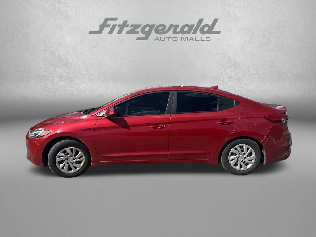 2018 Hyundai ELANTRA SE