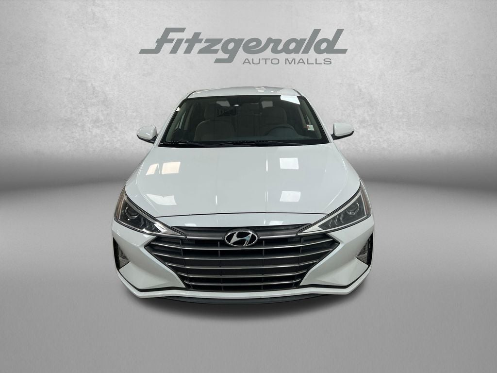 2020 Hyundai ELANTRA SE