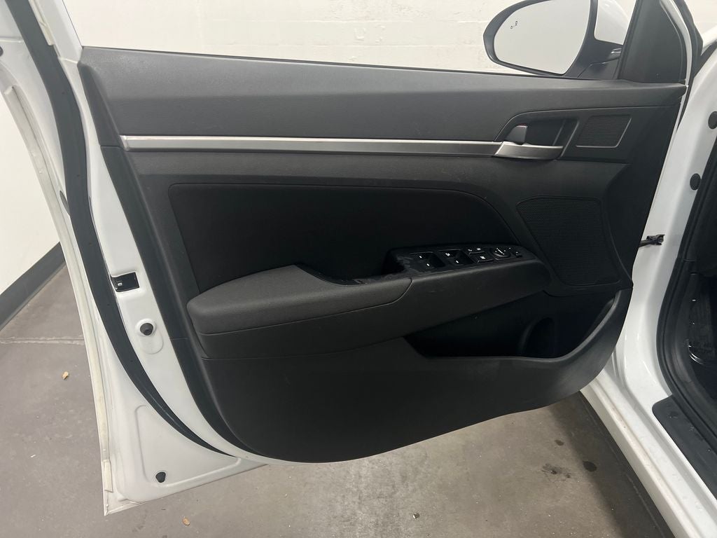 2019 Hyundai ELANTRA Value Edition