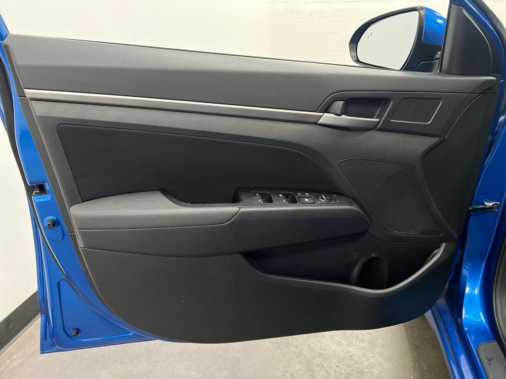 2017 Hyundai ELANTRA Value Edition