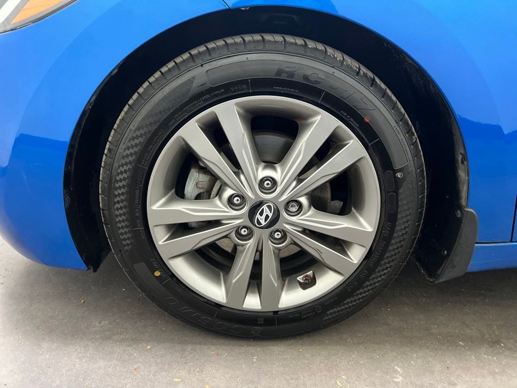 2017 Hyundai ELANTRA Value Edition