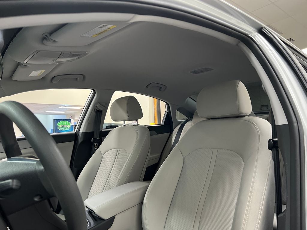 2019 Hyundai SONATA SE