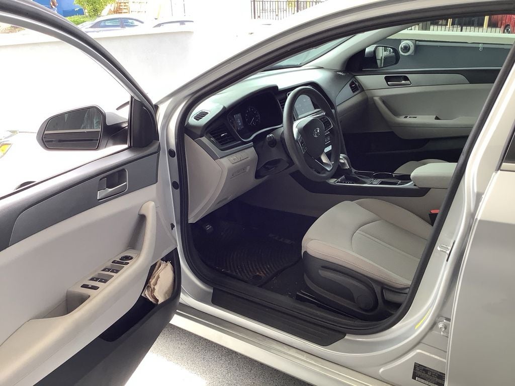 2019 Hyundai SONATA SE