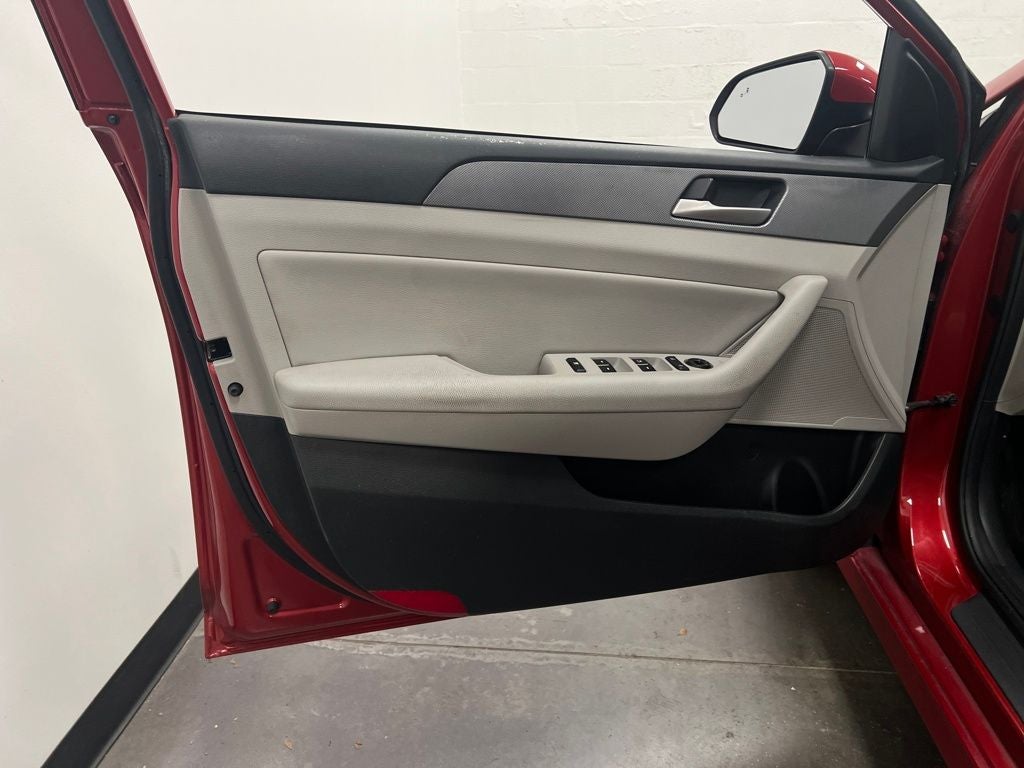 2018 Hyundai SONATA SEL