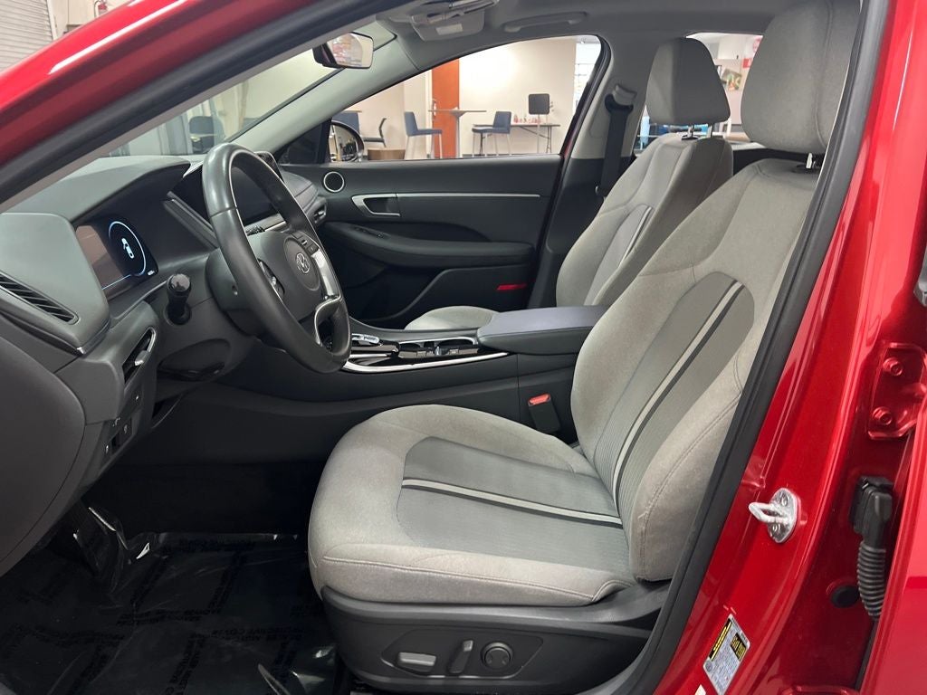 2021 Hyundai SONATA SEL