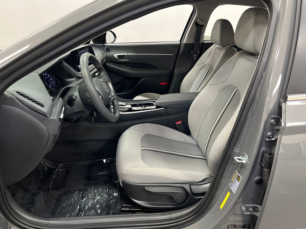 2020 Hyundai SONATA SE