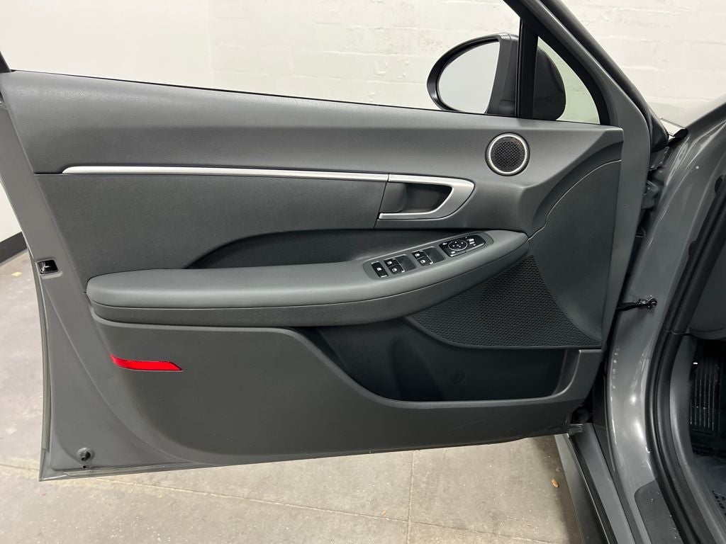 2020 Hyundai SONATA SE