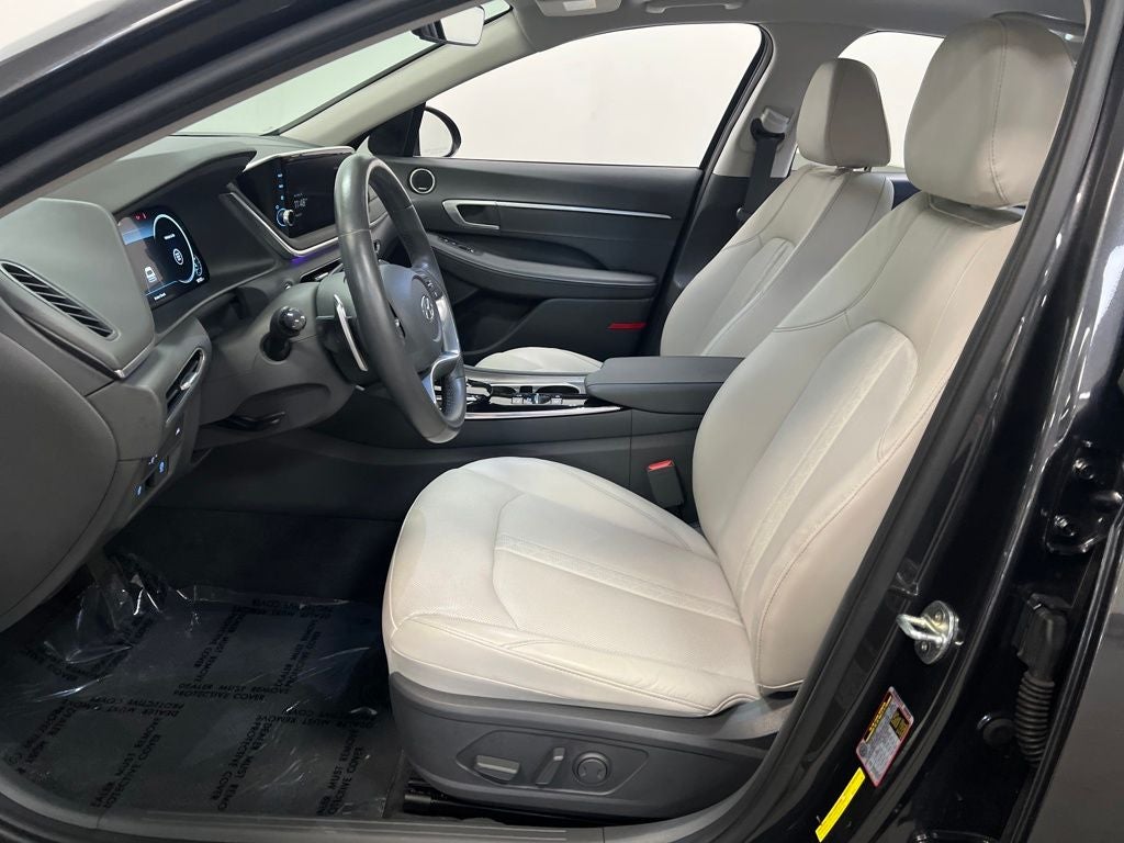 2021 Hyundai SONATA Limited