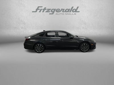 2021 Hyundai SONATA Limited