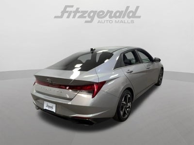 2021 Hyundai ELANTRA SEL
