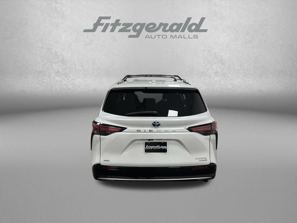 2022 Toyota Sienna Platinum 7 Passenger