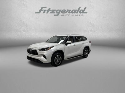 2025 Toyota Highlander Hybrid XLE