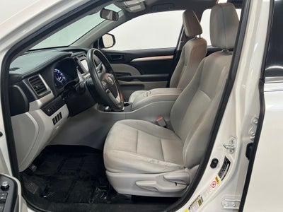2018 Toyota Highlander LE