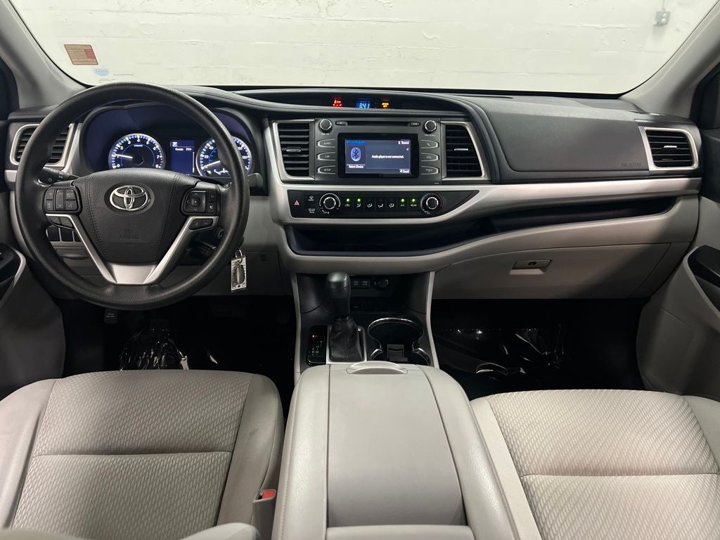 2018 Toyota Highlander LE