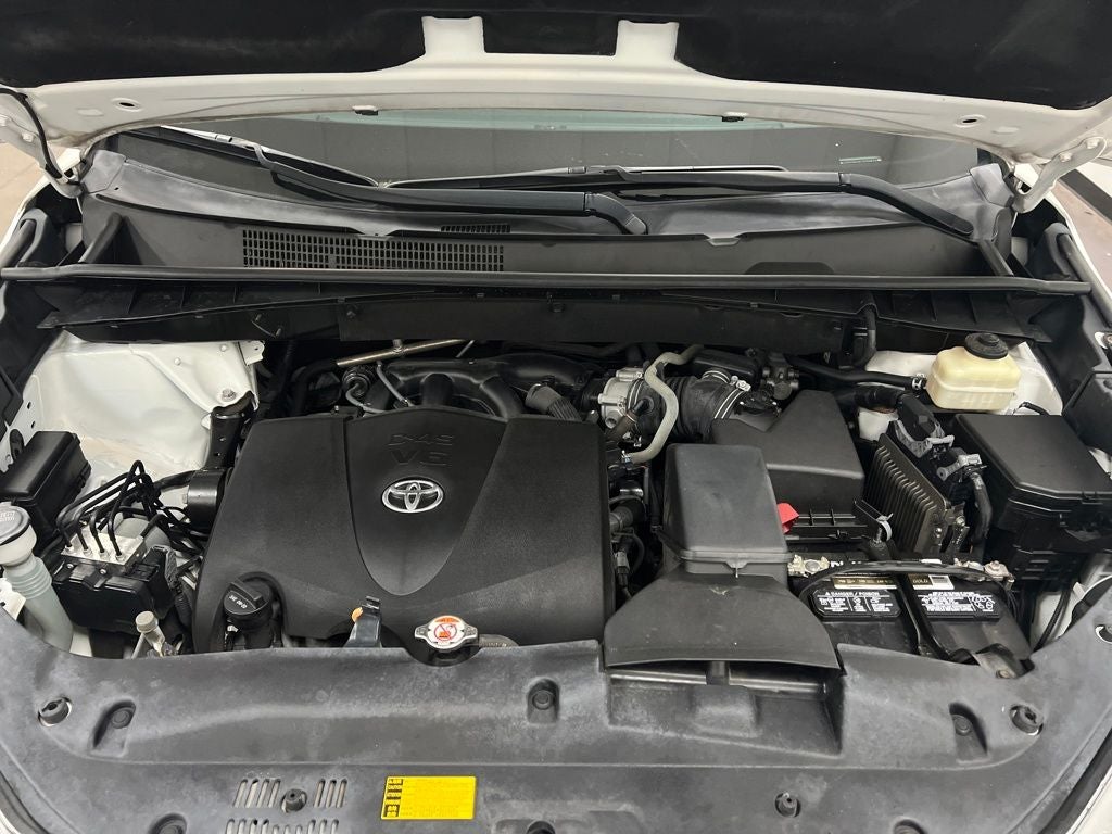 2018 Toyota Highlander LE