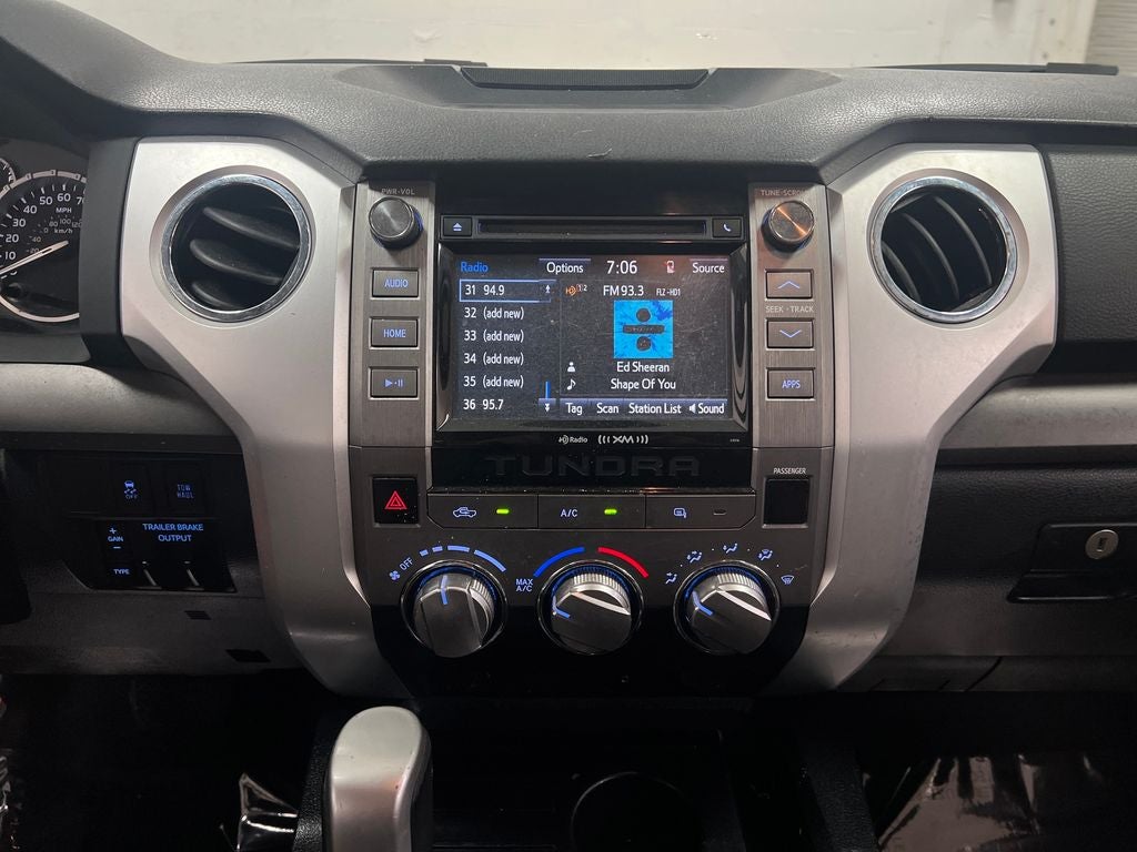 2016 Toyota Tundra SR5