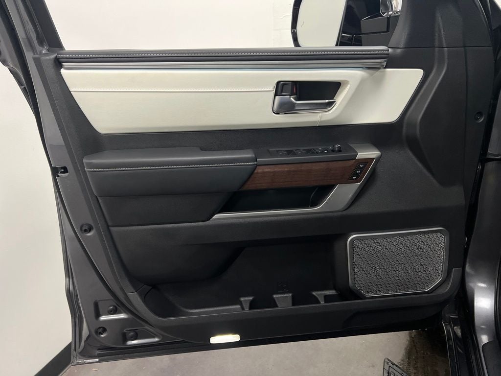 2025 Toyota Tundra Hybrid Capstone