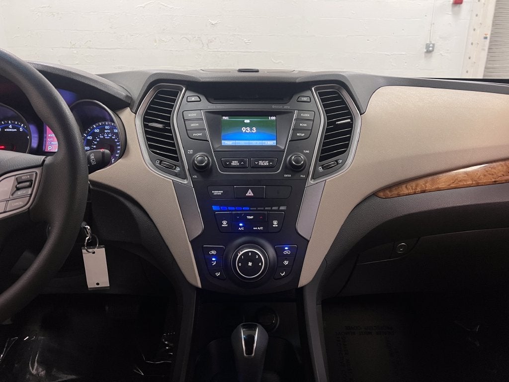 2015 Hyundai SANTA FE SPORT Base