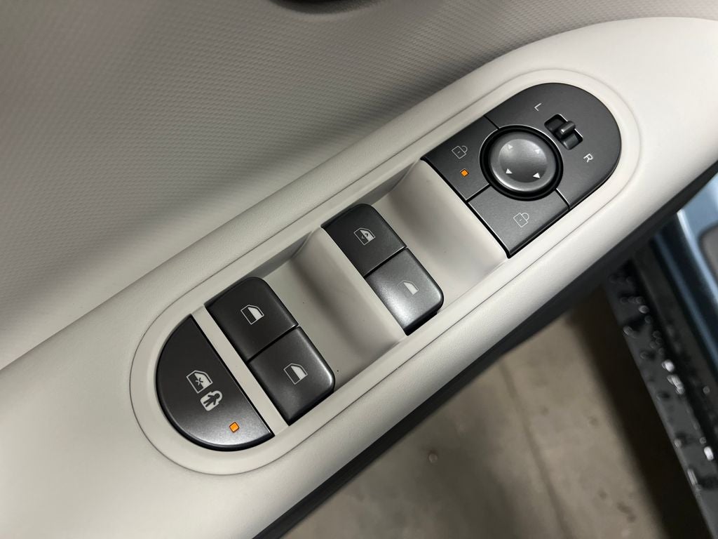 2026 Hyundai IONIQ 5 SE