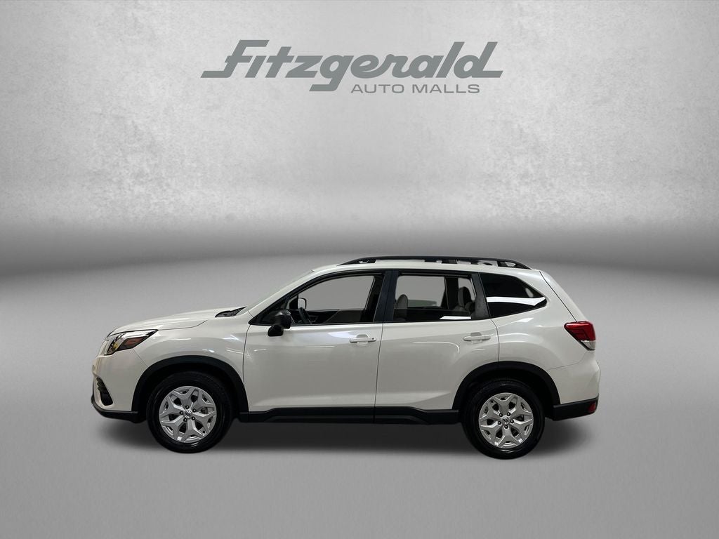 2023 Subaru Forester Base