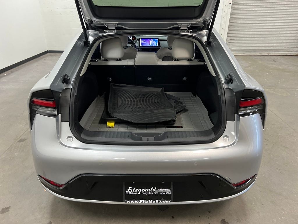 2024 Toyota Prius XLE