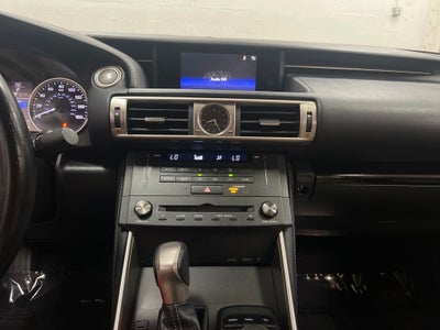 2016 Lexus IS 200t