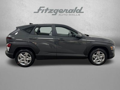 2026 Hyundai KONA SE