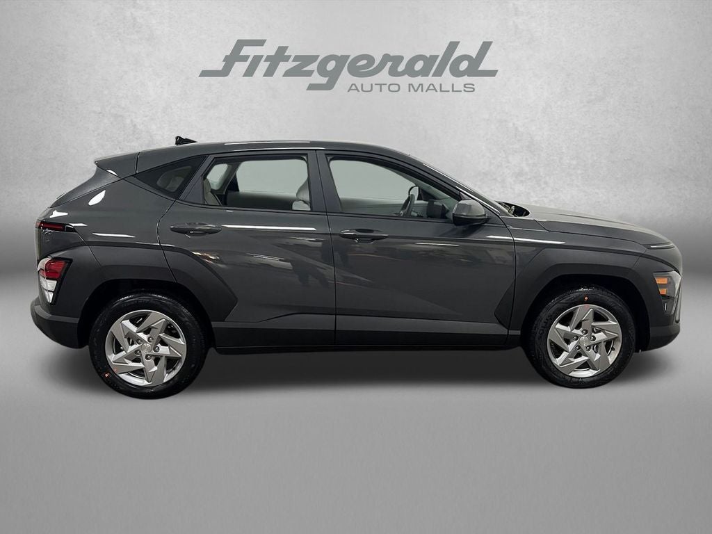 2026 Hyundai KONA SE