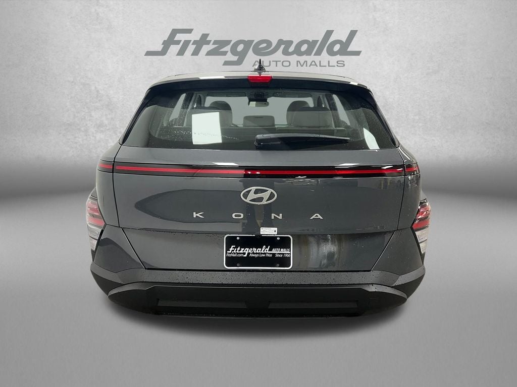 2026 Hyundai KONA SE