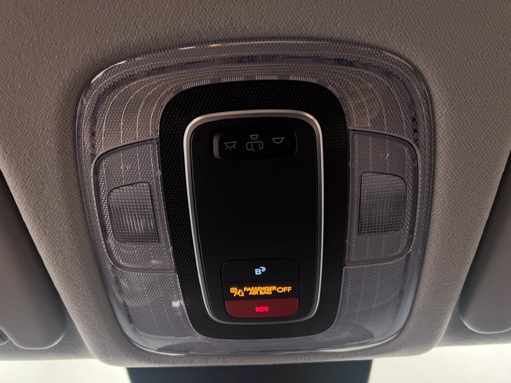2027 Hyundai KONA SE