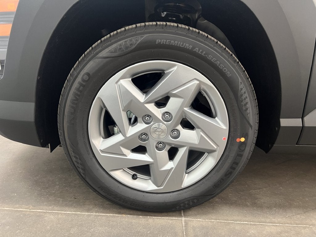 2027 Hyundai KONA SE